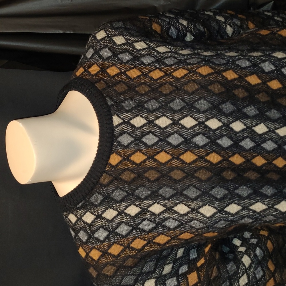 Vintage Tosani Black and Tan Knit Coogi Style Sweater